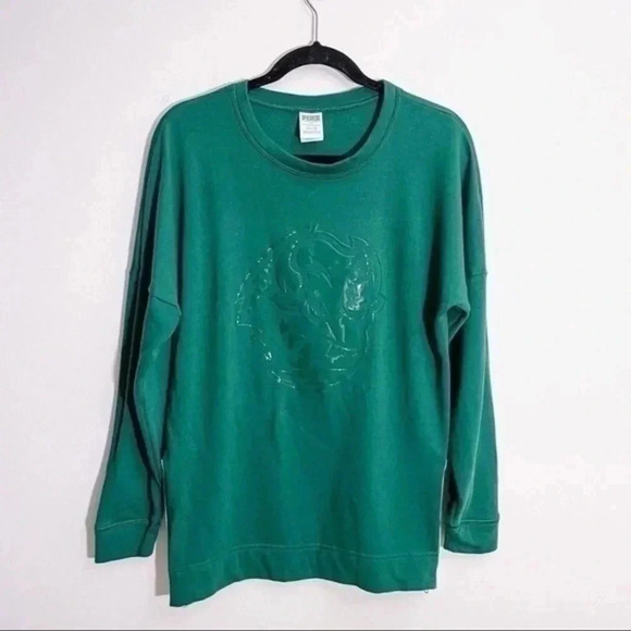 Pink Victoria’s Secret with 5th & Ocean green sweatshirt XS - Picture 1 of 7